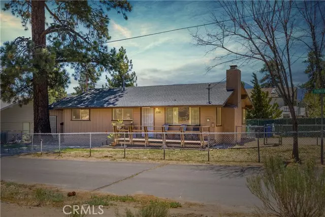1099 Pan Springs LN, Big Bear City, CA 92314