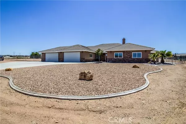 Oak Hills, CA 92344,8382 Barker RD