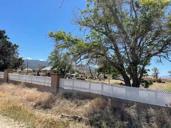 Lancaster, CA 93536,49155 Three Points RD