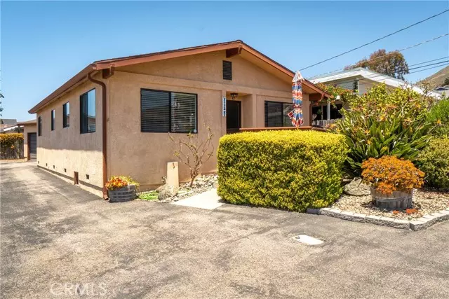 67 10th ST, Cayucos, CA 93430