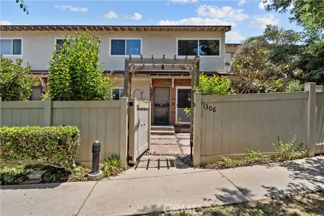 1306 Ramona DR, Newbury Park, CA 91320
