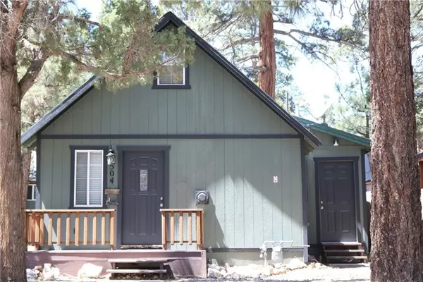 Sugarloaf, CA 92386,504 Highland LN