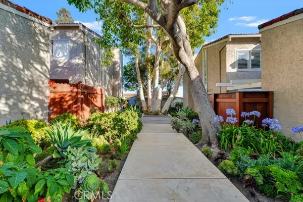 Malibu, CA 90265,28236 Rey De Copas LN