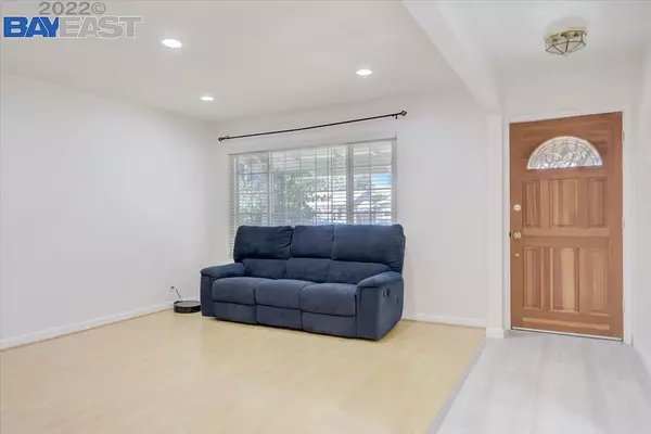 Union City, CA 94587,33787 Remington Dr