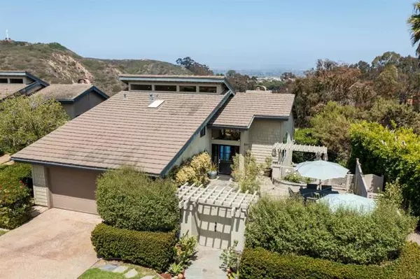 6681 La Jolla Scenic DR, La Jolla, CA 92037