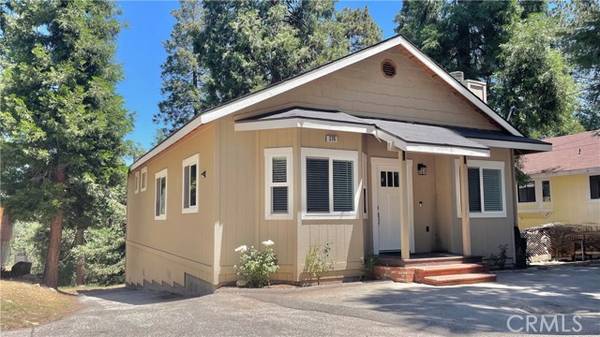 376 Lovers LN, Cedarpines Park, CA 92322