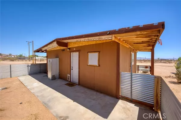 Landers, CA 92284,56581 Sun Terrace DR