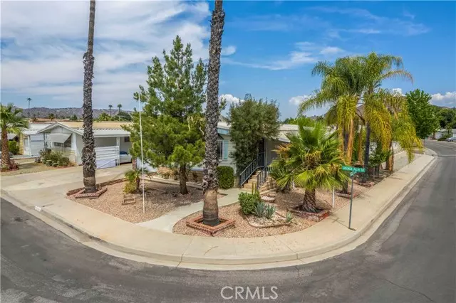 30615 Arenga Palm DR, Homeland, CA 92548