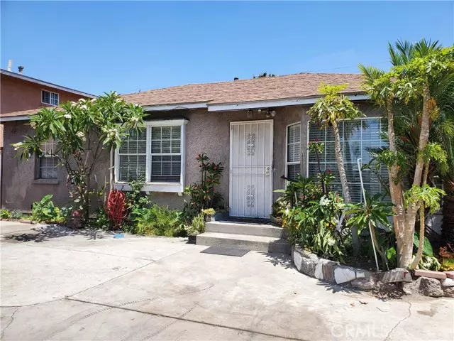 6769 Live Oak ST, Bell Gardens, CA 90201