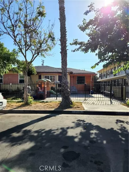 8925 Tope AVE, South Gate, CA 90280