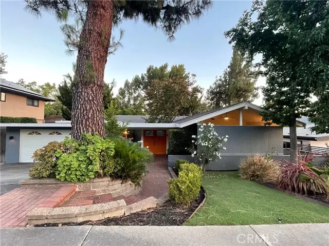 2748 Mountain Pine DR, La Crescenta, CA 91214