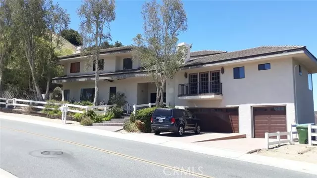 53 Saddlebow RD, Bell Canyon, CA 91307