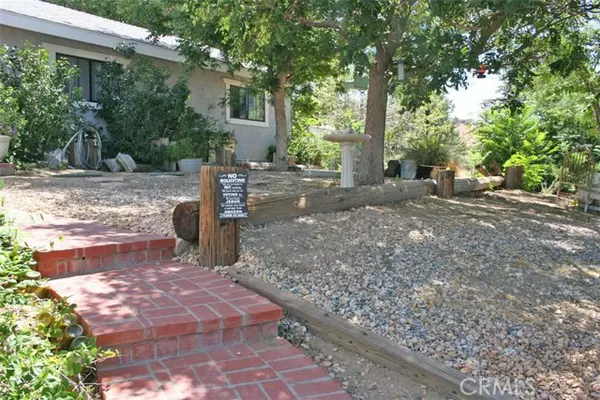 Lake Elizabeth, CA 93532,14957 Sunnydale DR