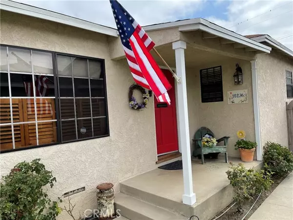 South Gate, CA 90280,10236 Richlee AVE