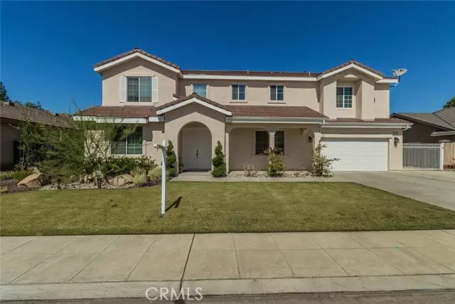2192 Carson AVE, Clovis, CA 93611