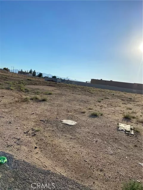 Hesperia, CA 92345,0 H ST