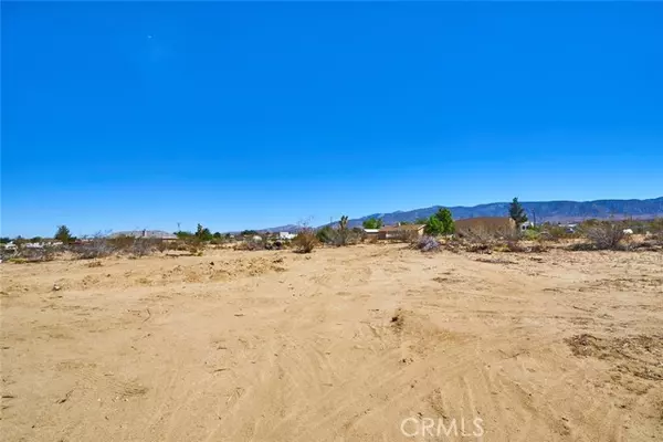 Pinon Hills, CA 92372,189 La Mesa RD