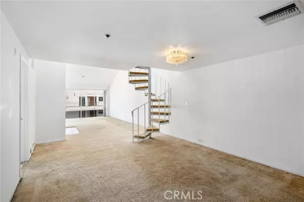 Santa Monica, CA 90405,2960 Neilson WAY 501