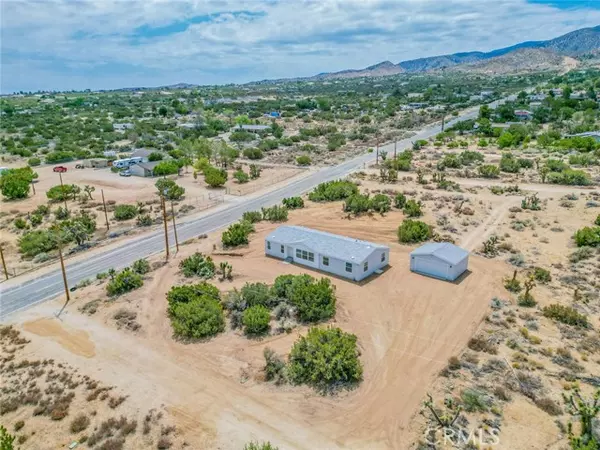 Pinon Hills, CA 92372,677 Pinon RD