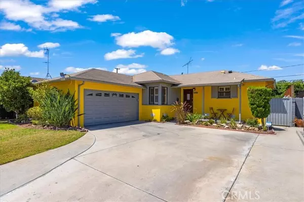 Hawthorne, CA 90250,11631 Casimir AVE