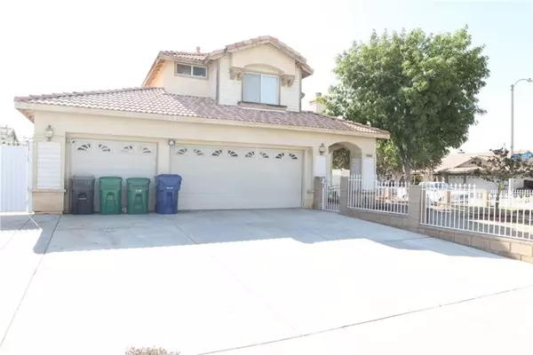 39445 Obsidian CT, Palmdale, CA 93551