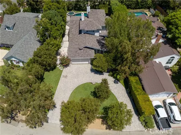 Rolling Hills Estates, CA 90274,4 Buckskin LN