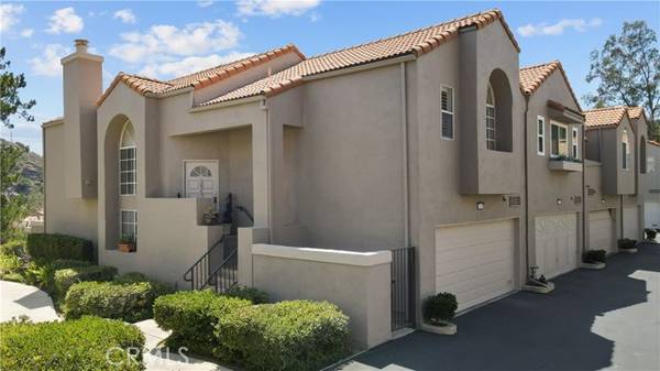 22367 Golden Canyon CIR, Chatsworth, CA 91311