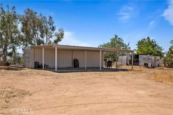 Oak Hills, CA 92344,5876 Amestoy RD