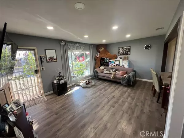 Bloomington, CA 92316,18474 Marygold AVE