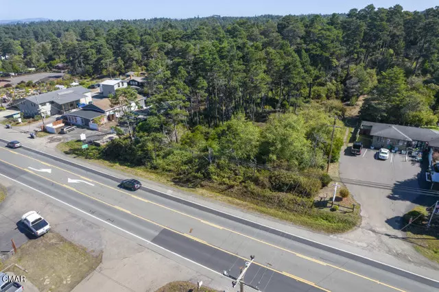 17825 N Hwy 1, Fort Bragg, CA 95437