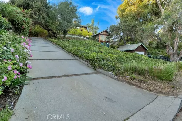 Pacific Palisades, CA 90272,785 Napoli DR