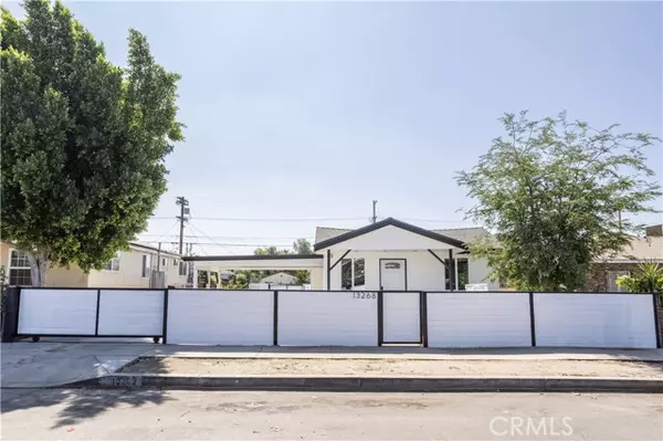 Pacoima, CA 91331,13268 Judd ST