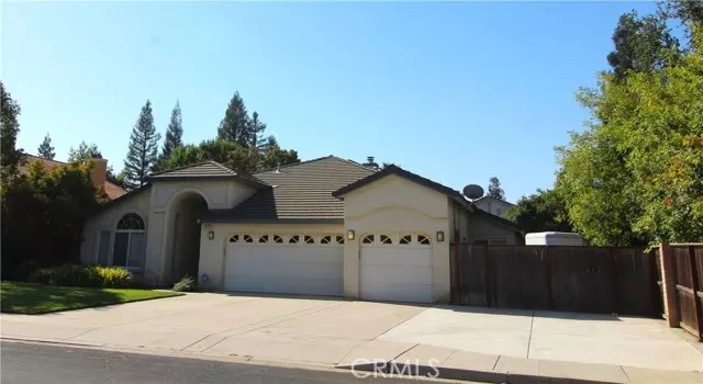 2430 Buckingham WAY, Clovis, CA 93611