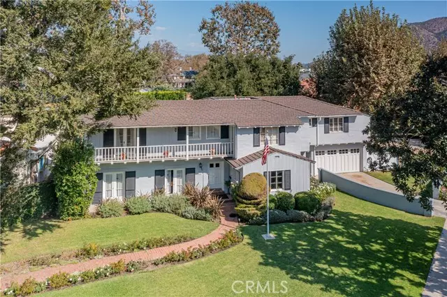 4200 Navajo AVE, Toluca Lake, CA 91602