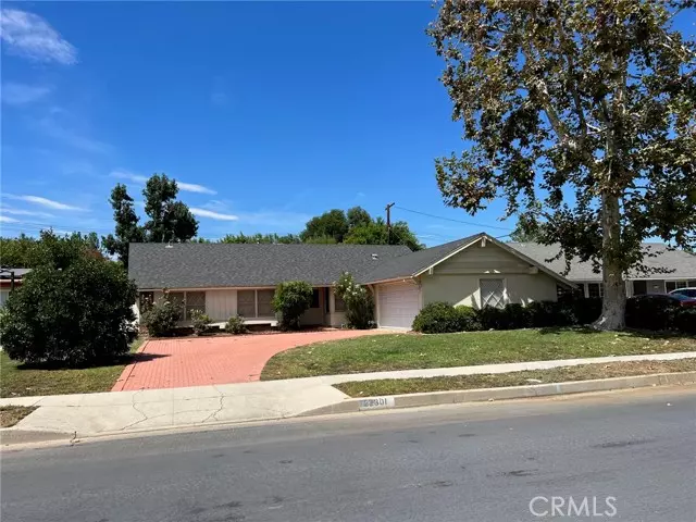 Canoga Park, CA 91303,22301 Marlin PL