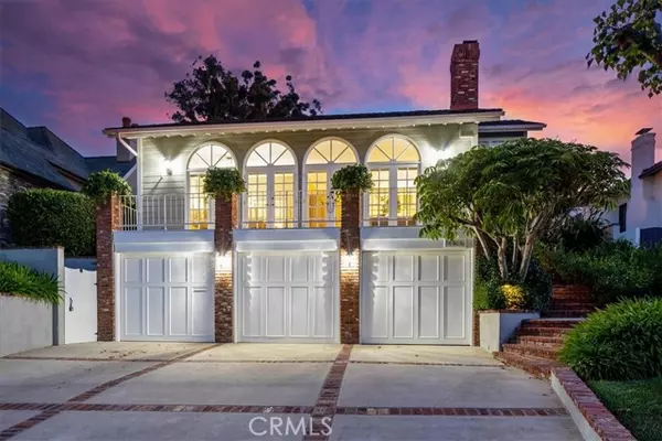 Palos Verdes Estates, CA 90274,4400 Via Azalea