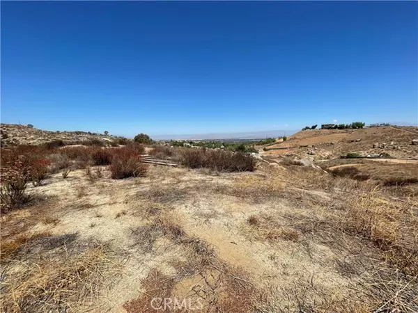 Perris, CA 92570,21520 Salter RD