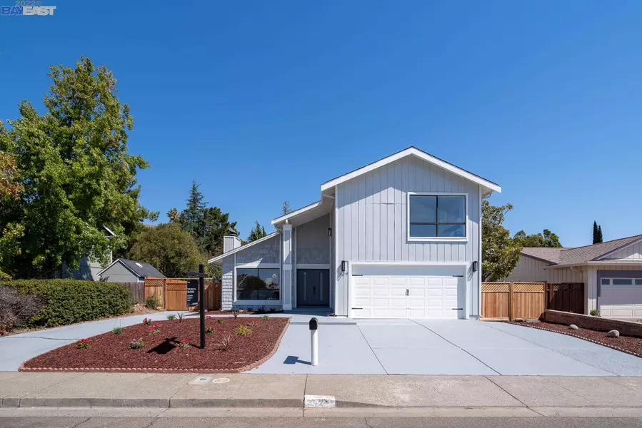 347 Warwick Dr, Benicia, CA 94510