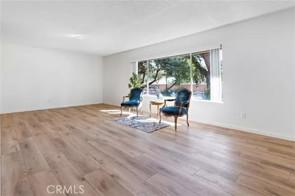 La Crescenta, CA 91214,5340 Pine Glen RD