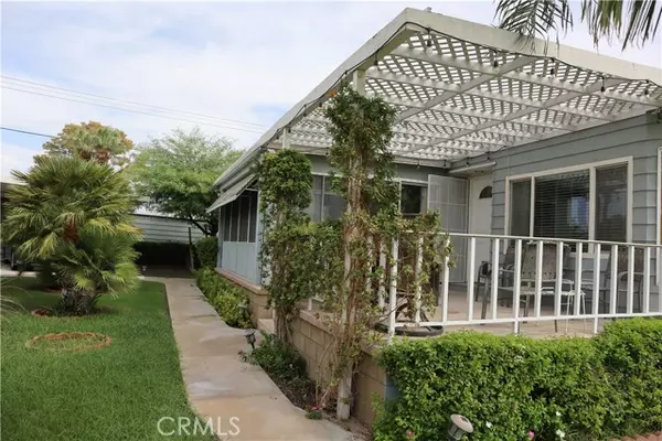 Thousand Palms, CA 92276,33150 Barcelona DR