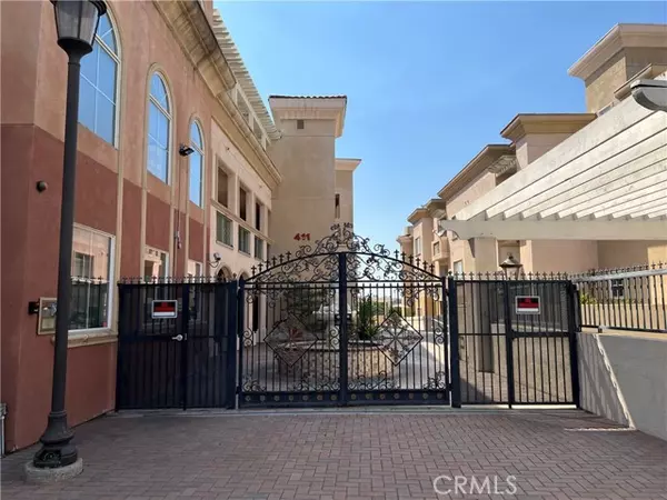 Monterey Park, CA 91754,411 S Garfield AVE 32