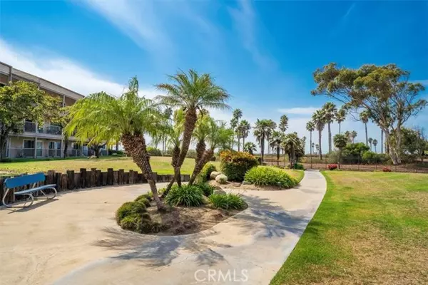 Port Hueneme, CA 93041,643 Sunfish WAY