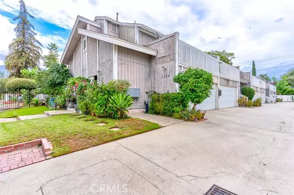 Altadena, CA 91001,2104 Raymond AVE 1