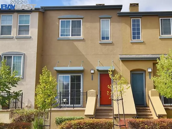Dublin, CA 94568,8896 Bellina Cmns