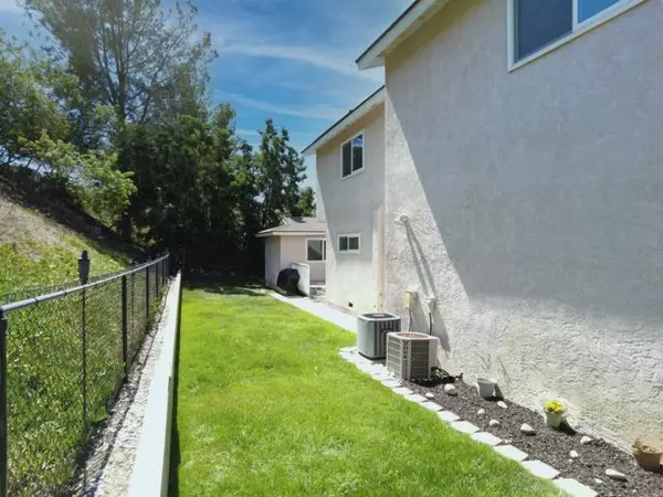 La Mesa, CA 91942,6329 Primrose DR