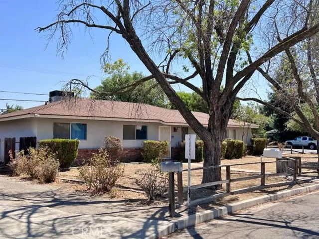 5731 E Bernadine DR, Clovis, CA 93727