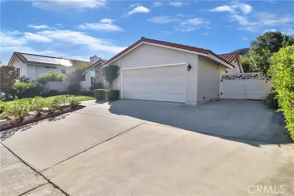 Newbury Park, CA 91320,882 Birch Hill ST