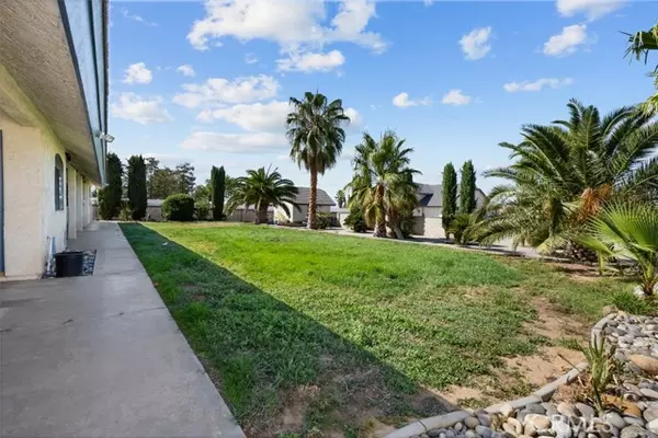 Lancaster, CA 93536,2219 W Avenue L12