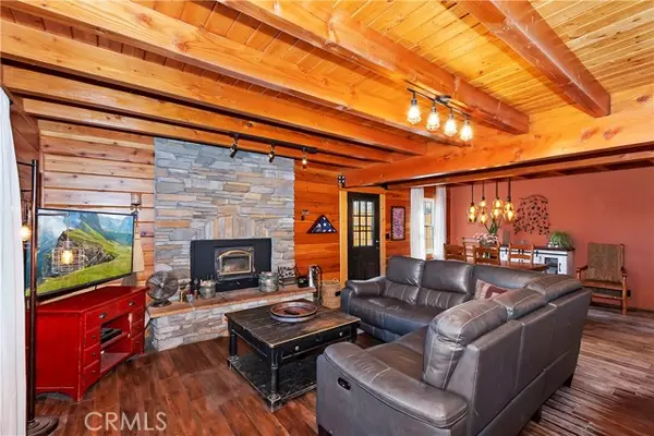 Big Bear City, CA 92314,46895 Estacia