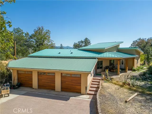 5565 Meadow LN, Mariposa, CA 95338